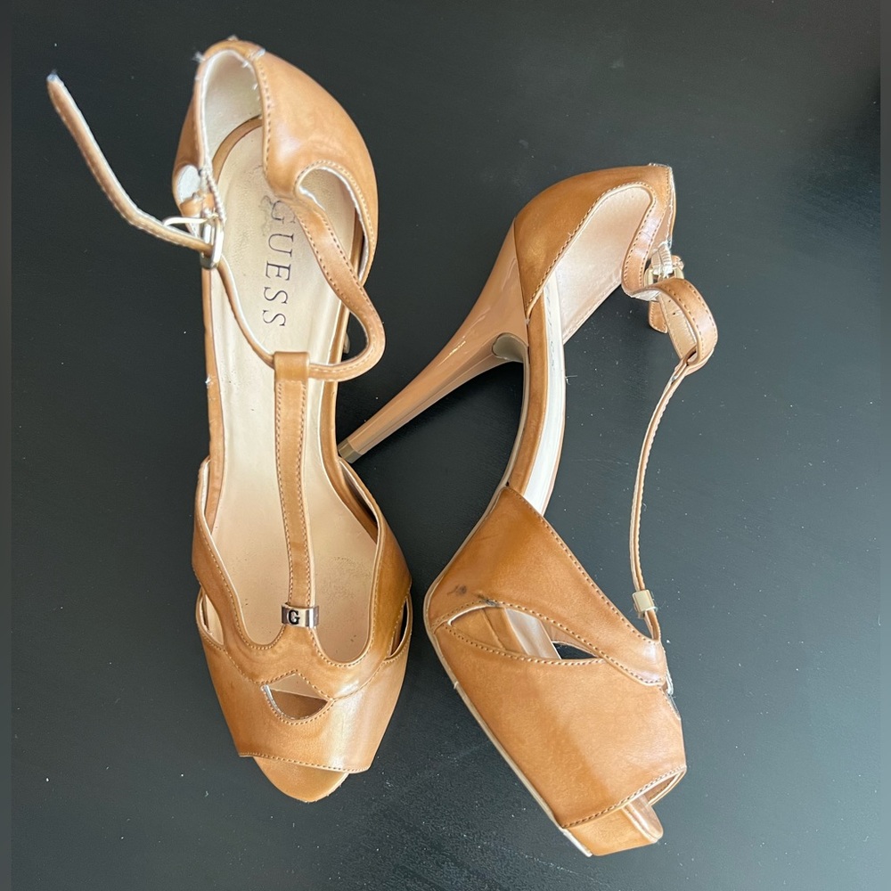 GUESS heels